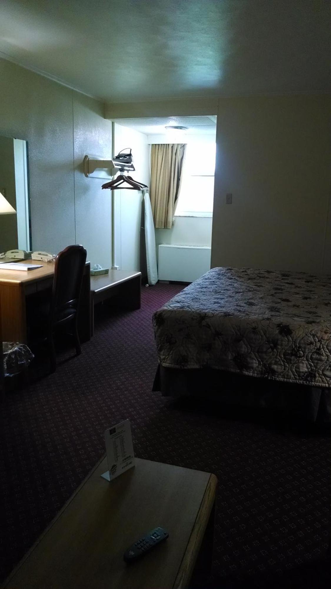 Red Carpet Inn & Suites Ebensburg Quarto foto